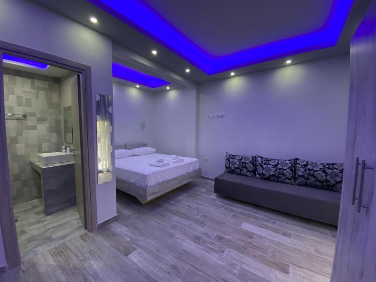 Nikolaidis Apartments Nea Plagia Bagian luar foto