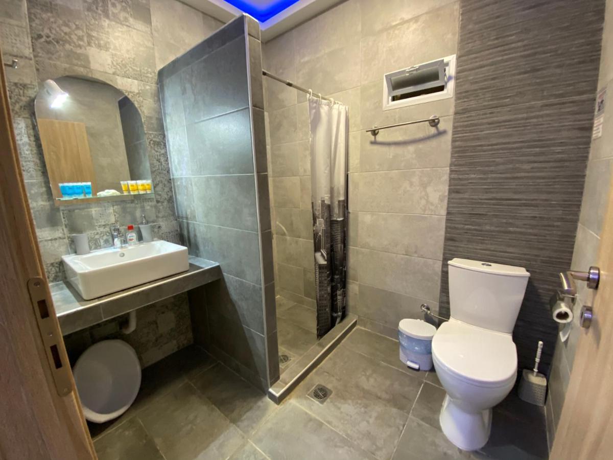 Nikolaidis Apartments Nea Plagia Bagian luar foto