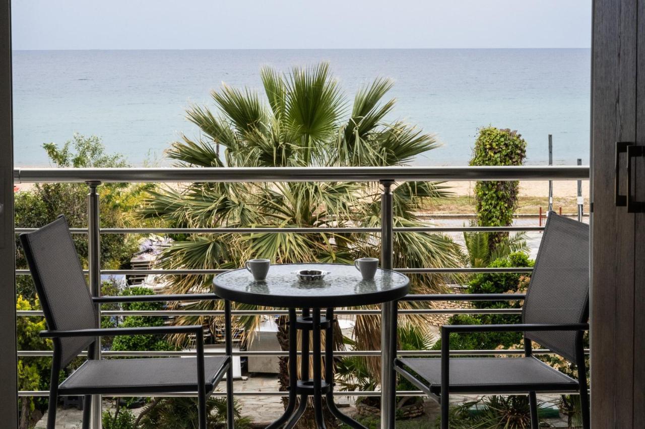 Nikolaidis Apartments Nea Plagia Bagian luar foto