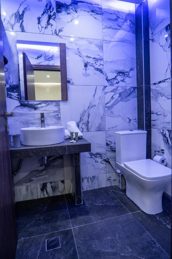 Nikolaidis Apartments Nea Plagia Bagian luar foto