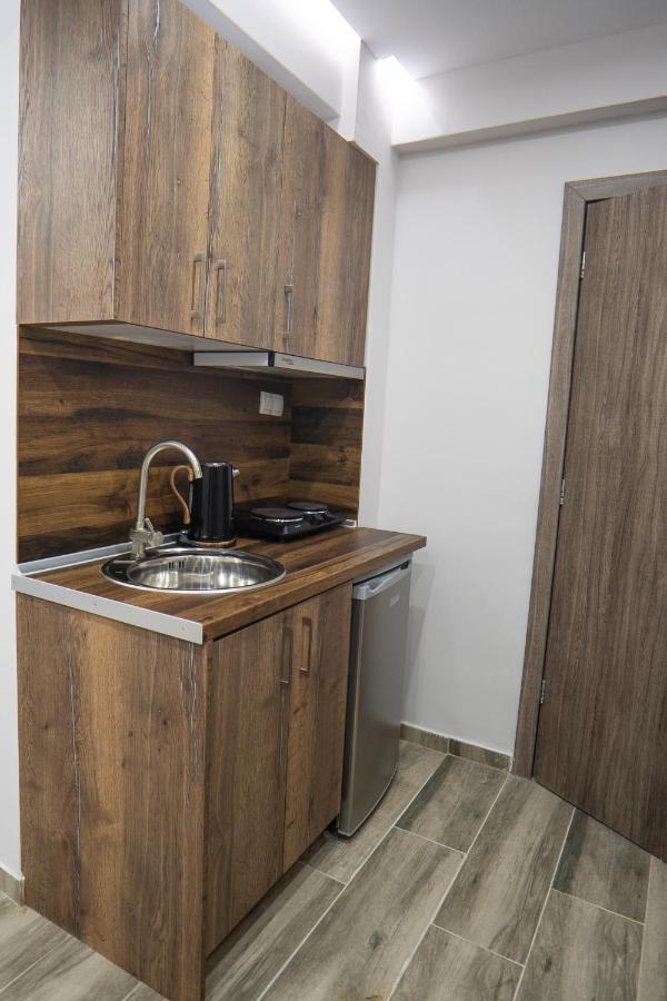 Nikolaidis Apartments Nea Plagia Bagian luar foto
