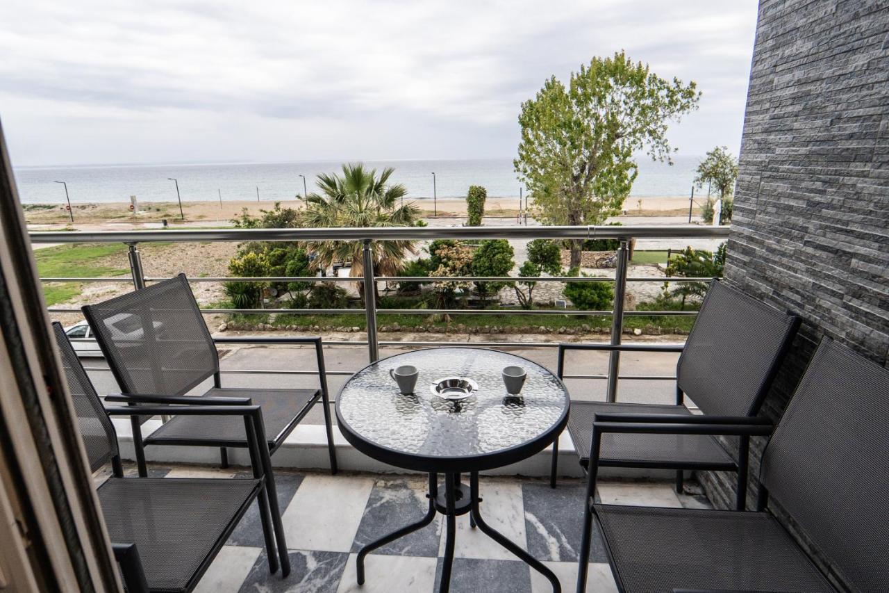 Nikolaidis Apartments Nea Plagia Bagian luar foto