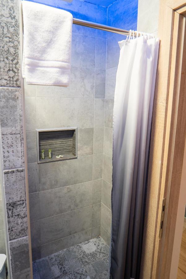 Nikolaidis Apartments Nea Plagia Bagian luar foto
