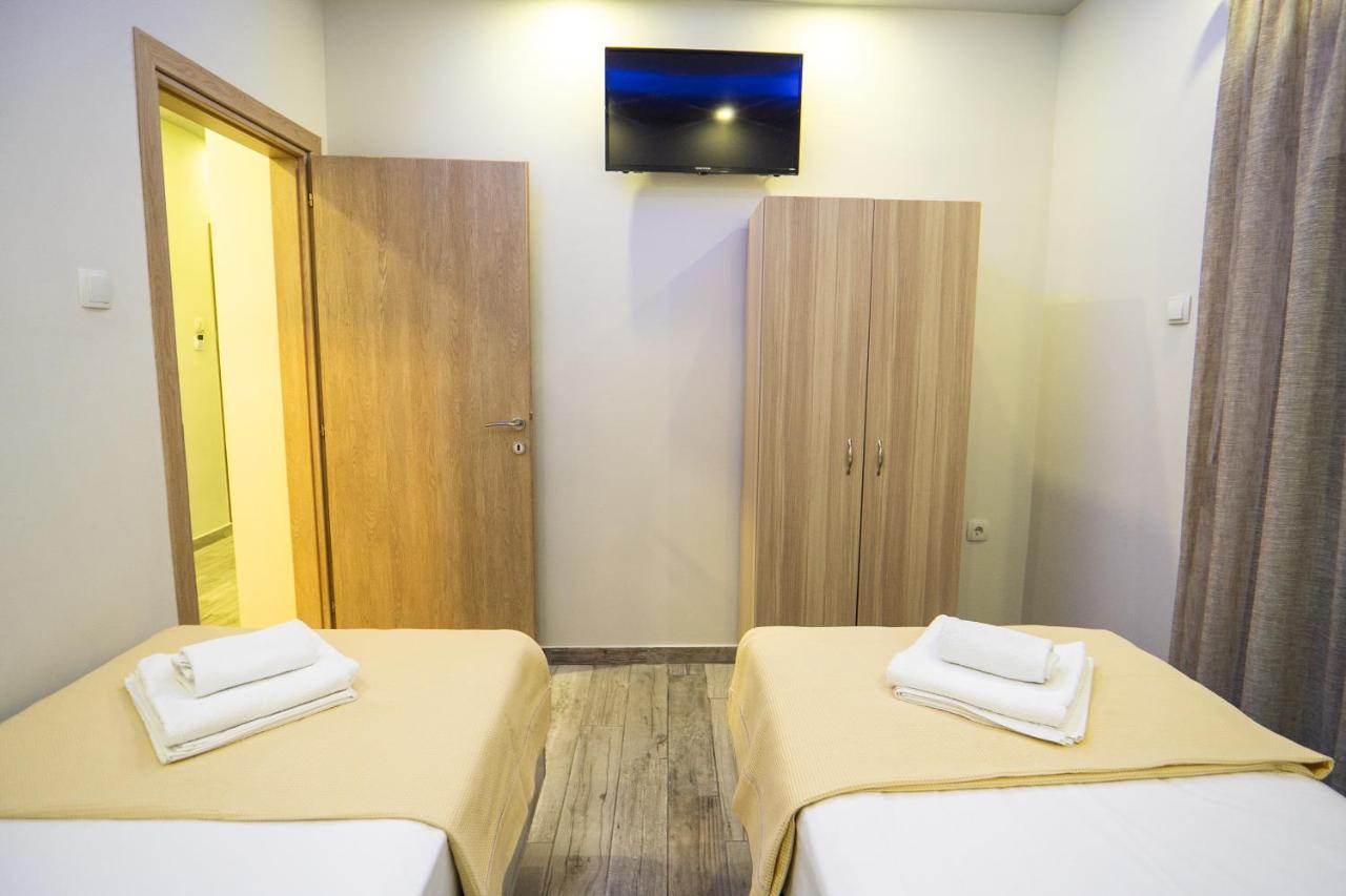Nikolaidis Apartments Nea Plagia Bagian luar foto